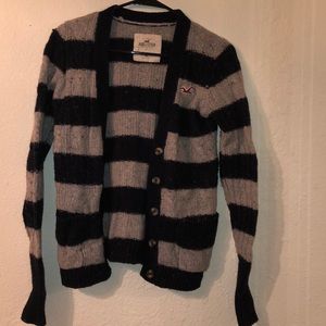 Hollister Cardigan